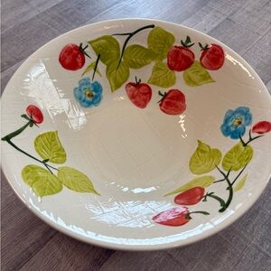 Sunnycraft Ironstone Hand Painted Strawberries 8.75 Diameter Bow